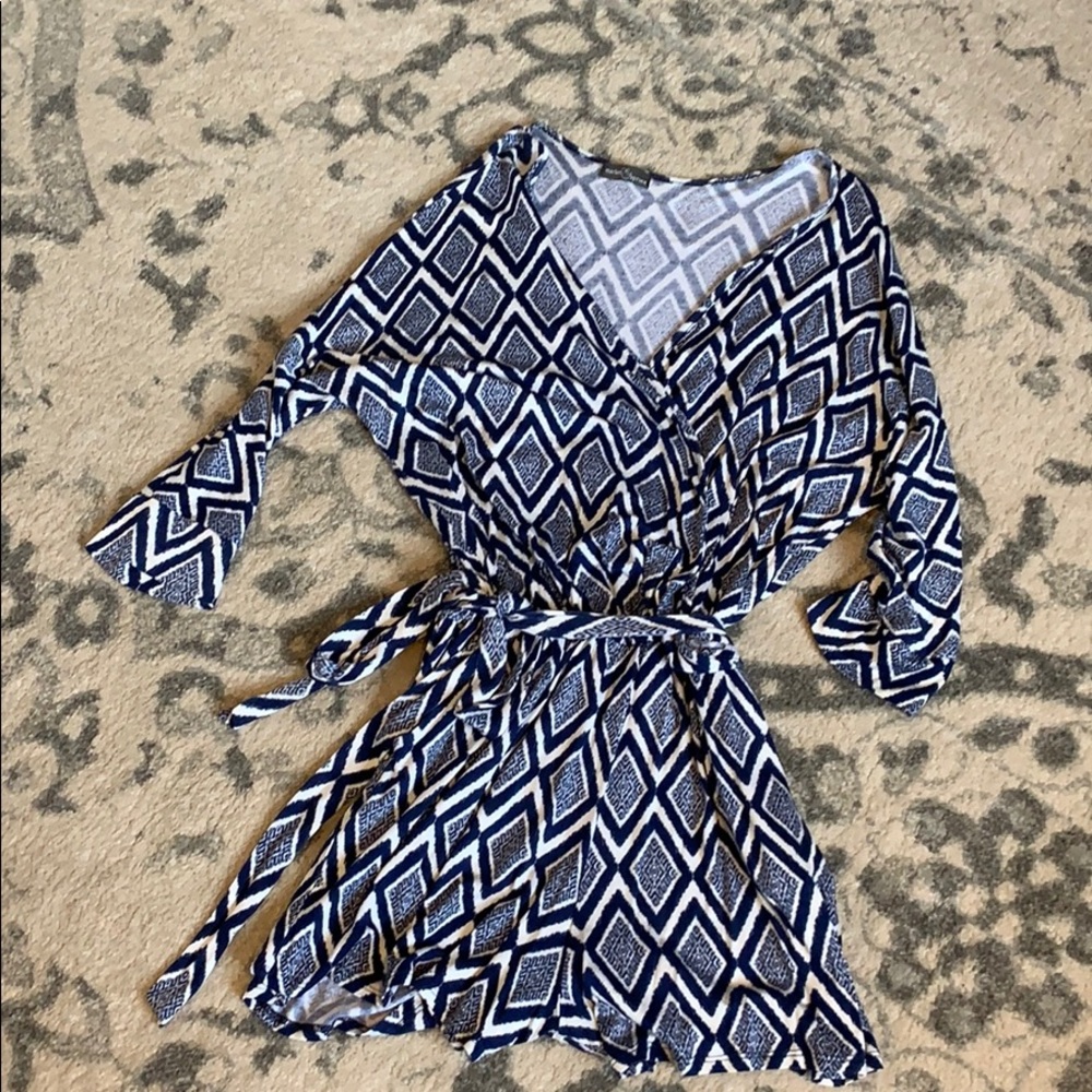 Market and spruce romper never worn
